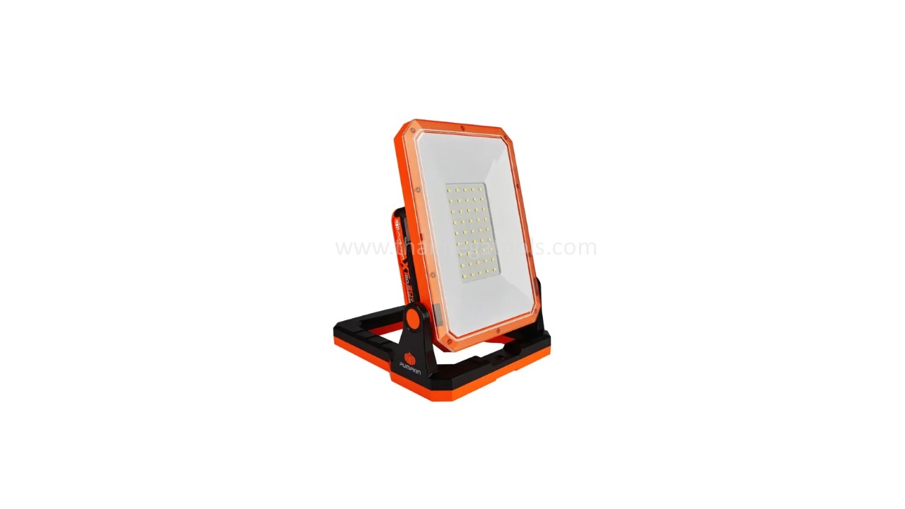 PUMPKIN ไฟ LED แบบส่องทำงาน บาง พับได้ 3000 LM รุ่น 50599